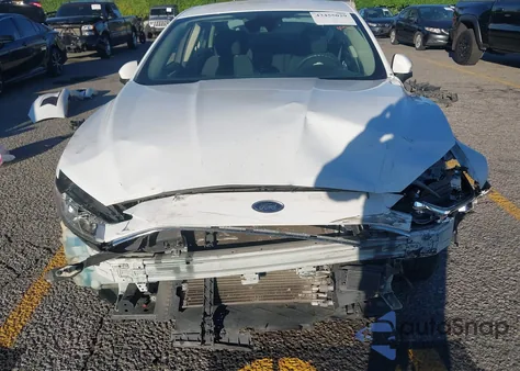 2019 Ford Fusion Hybrid Se z USA, uszkodzony, nr VIN 3FA6P0LU6KR134735